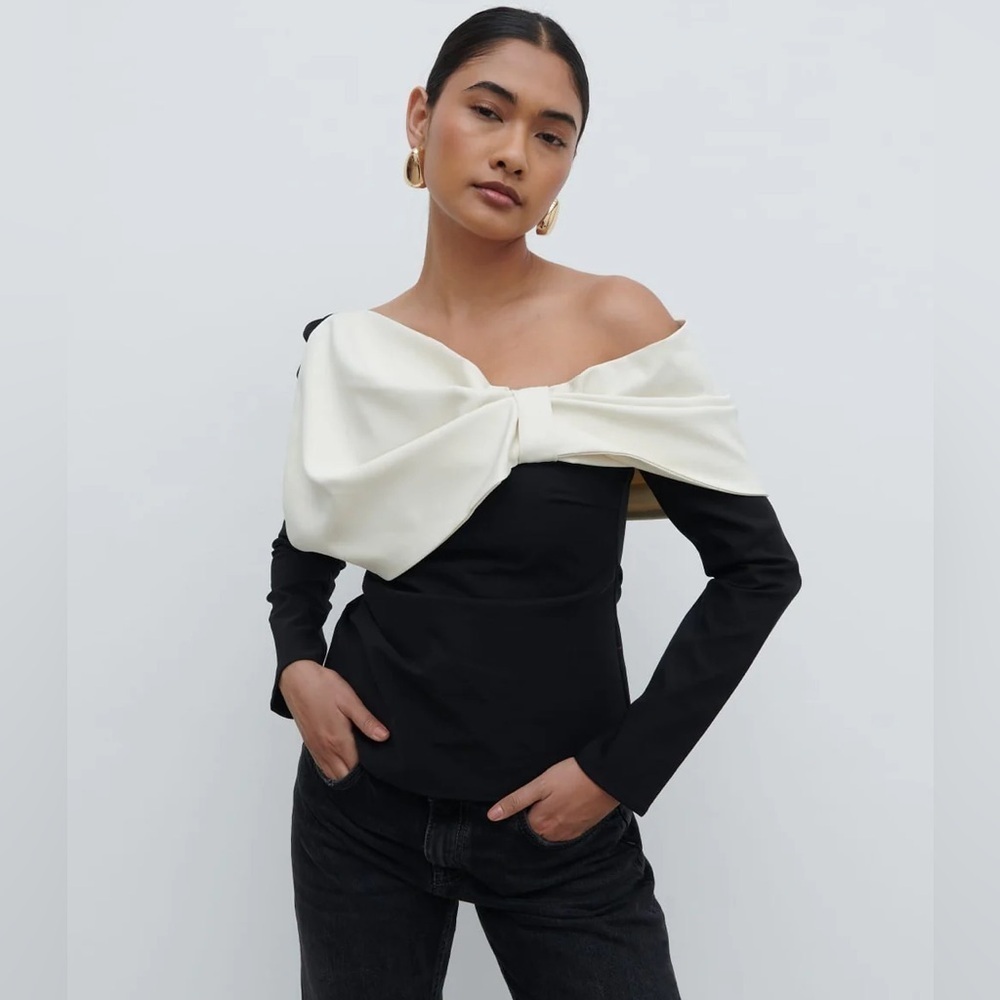 Pretty Lavish Naomi Exaggerated Bow Top in Black and Cream